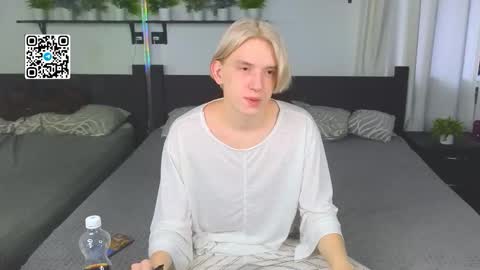 Snapshot of ron_vilsx chatting on November 28, 2025, 6:27 am ron vilsx online show from November 28, 2025, 6:27 am