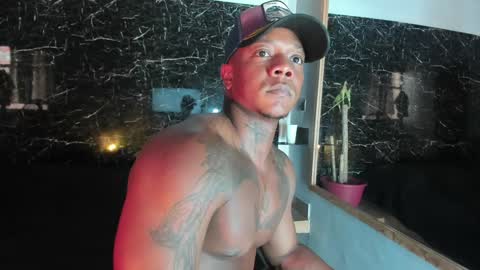 Snapshot of ronnie_777 chatting on December 12, 2024, 5:15 pm Ronnie 777 online show from December 12, 2024, 5:15 pm