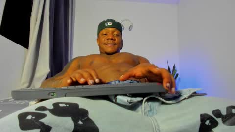 Snapshot of ronnie_777 chatting on September 20, 2025, 2:56 am Ronnie 777 online show from September 20, 2025, 2:56 am