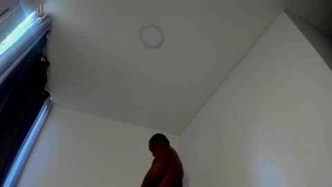 Snapshot of ronnie_777 chatting on October 26, 2025, 8:04 pm Ronnie 777 online show from October 26, 2025, 8:04 pm