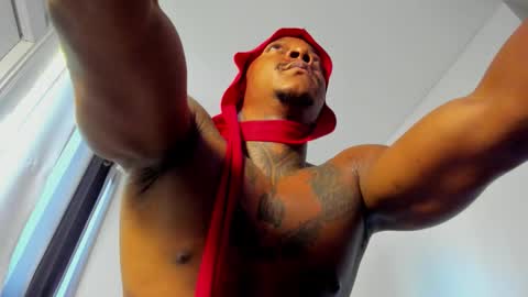 Snapshot of ronnie_777 chatting on November 4, 2025, 12:59 pm Ronnie 777 online show from November 4, 2025, 12:59 pm