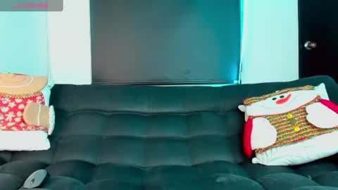 Ronnie online show from December 25, 2024, 9:11 pm