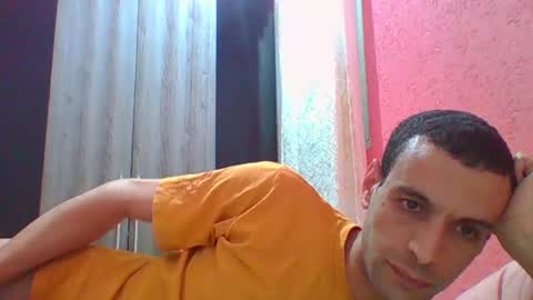 Snapshot of ronnispoto chatting on December 5, 2024, 11:07 pm ronny online show from December 5, 2024, 11:07 pm