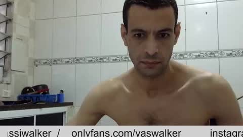 Snapshot of ronnispoto chatting on March 4, 2025, 4:20 pm ronny online show from March 4, 2025, 4:20 pm