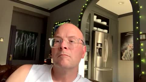 roomiesundies69 online show from February 13, 2026, 10:50 pm
