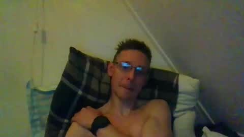 Snapshot of rororober chatting on March 2, 2026, 7:54 pm rororober online show from March 2, 2026, 7:54 pm