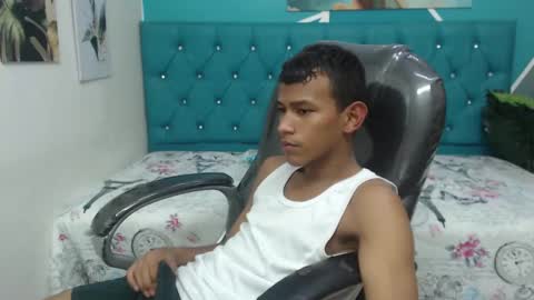 RORY CASTRO online show from September 29, 2025, 11:31 pm