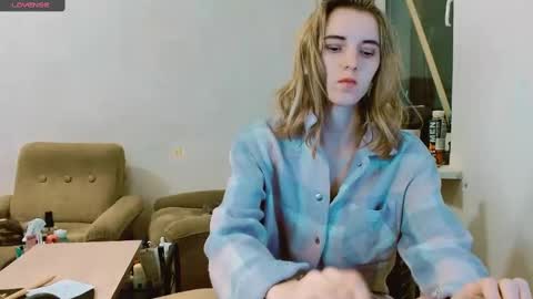 rosa843850 online show from February 25, 2025, 3:38 pm