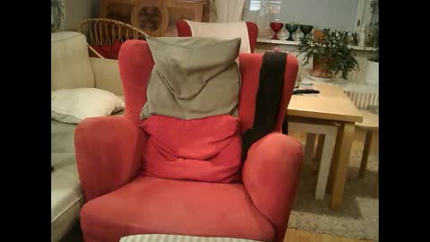 Snapshot of rosa_teevee chatting on February 15, 2025, 12:26 am Tina online show from February 15, 2025, 12:26 am