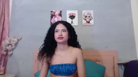 Snapshot of rosa_woolf chatting on November 5, 2025, 12:05 pm rosa_woolf online show from November 5, 2025, 12:05 pm