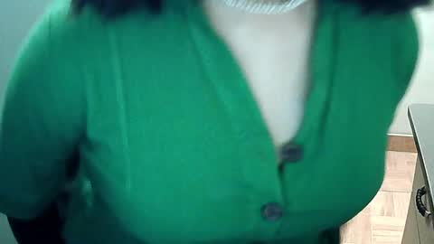 Snapshot of rosabells chatting on March 1, 2025, 7:59 pm Rosa online show from March 1, 2025, 7:59 pm