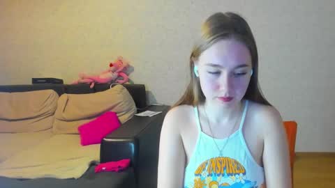 Snapshot of rosalina1690 chatting on January 15, 2025, 3:33 am rosalina1690 online show from January 15, 2025, 3:33 am