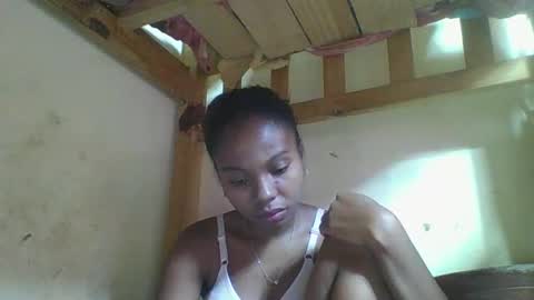 Snapshot of rosalinda933 chatting on March 11, 2026, 7:42 pm Rosalinda online show from March 11, 2026, 7:42 pm