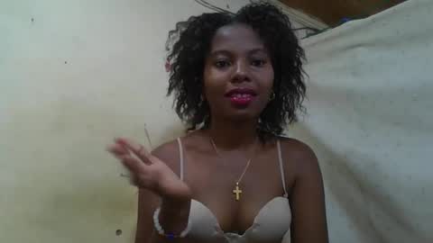 Rosalinda online show from May 12, 2026, 4:42 am
