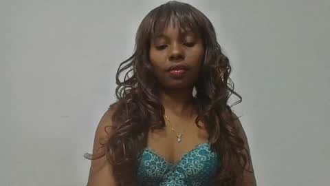 Snapshot of rosalinda933 chatting on July 14, 2026, 10:32 am Rosalinda online show from July 14, 2026, 10:32 am