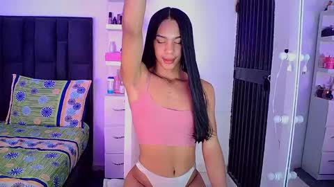 Snapshot of rosalindasexy chatting on December 6, 2024, 2:28 pm Rosalinda online show from December 6, 2024, 2:28 pm