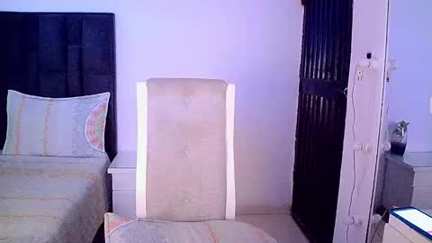 Snapshot of rosalindasexy chatting on December 24, 2024, 9:06 am Rosalinda online show from December 24, 2024, 9:06 am