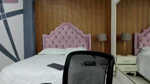 Rosaline Grey online show from October 11, 2025, 5:28 am