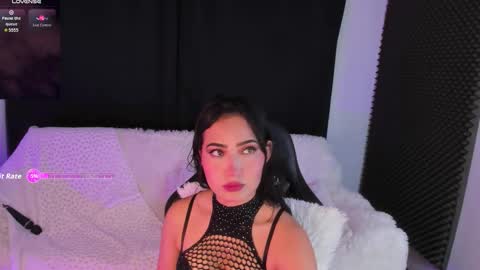 Rosario online show from November 3, 2025, 4:03 am