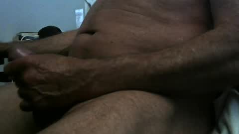 roscoes8 online show from June 28, 2026, 5:24 am