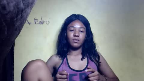 rose69267472 online show from April 24, 2026, 8:28 am