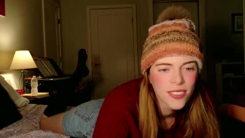 rose77782 online show from December 13, 2024, 9:20 pm