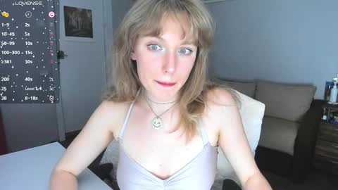 Rose but u can call me princess online show from May 19, 2026, 8:15 pm