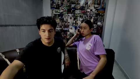 Snapshot of roseandviktor23 chatting on October 18, 2025, 3:09 am Rose Sins and Don Viktor online show from October 18, 2025, 3:09 am