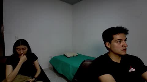 Snapshot of roseandviktor23 chatting on November 6, 2025, 2:12 am Rose Sins and Don Viktor online show from November 6, 2025, 2:12 am