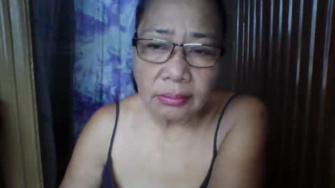Snapshot of rosebelle66 chatting on November 11, 2025, 8:03 am rosebelle66 online show from November 11, 2025, 8:03 am