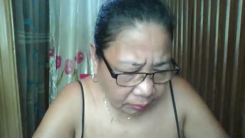 rosebelle66 online show from April 22, 2026, 6:38 am