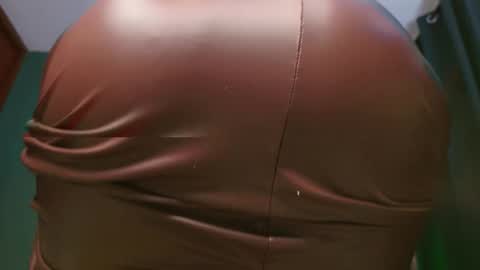 Snapshot of rosedelic chatting on October 8, 2025, 2:20 am rosedelic online show from October 8, 2025, 2:20 am