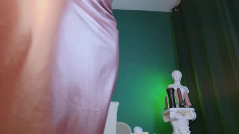 Snapshot of rosedelic chatting on October 18, 2025, 4:26 am rosedelic online show from October 18, 2025, 4:26 am