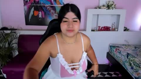 rose online show from September 21, 2025, 1:46 pm