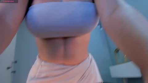 Rose  online show from December 31, 2024, 5:29 pm