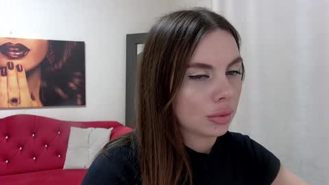 Rose Hubbard online show from January 17, 2025, 8:00 pm