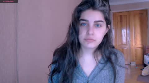 Rose online show from January 7, 2025, 8:24 am