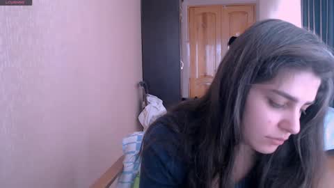 Rose online show from March 11, 2025, 6:10 am