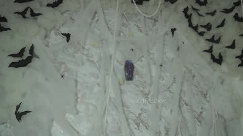 Lyla OF roselinedior online show from October 15, 2025, 11:43 am