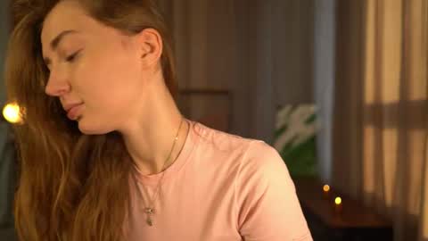 Snapshot of rosellegaeta chatting on October 27, 2025, 4:16 am Elsa online show from October 27, 2025, 4:16 am