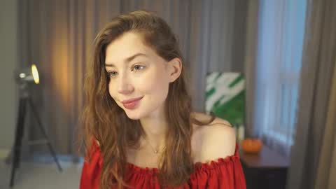 Snapshot of rosellegaeta chatting on November 9, 2025, 4:11 am Elsa online show from November 9, 2025, 4:11 am