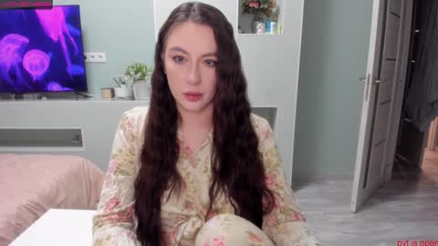 Snapshot of rosepage chatting on December 15, 2024, 10:47 pm Julia online show from December 15, 2024, 10:47 pm