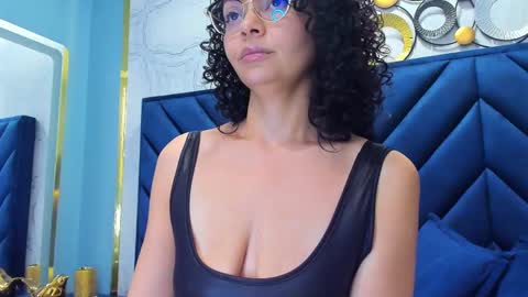     online show from March 5, 2025, 5:50 pm