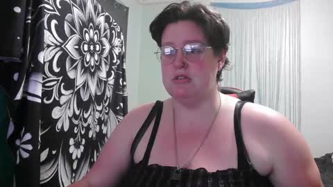 Snapshot of rosey231357695 chatting on October 9, 2025, 7:50 am Rosey online show from October 9, 2025, 7:50 am