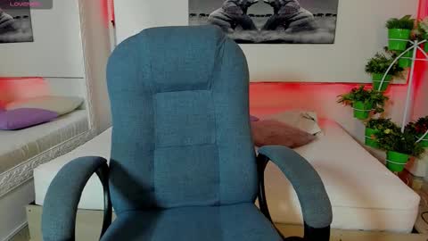 rosi_cooper online show from October 21, 2025, 11:11 am