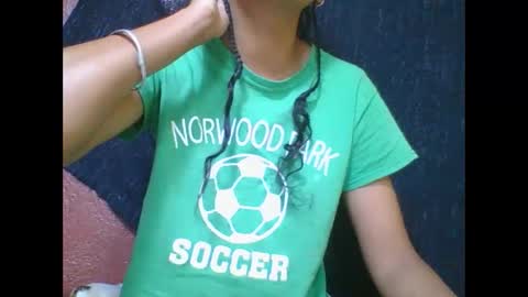 rosia685234 online show from February 8, 2026, 3:21 am