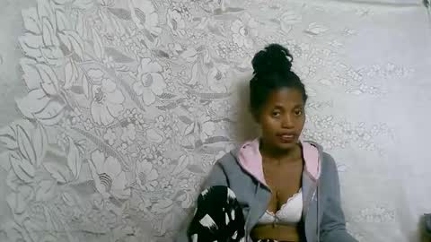 rosia online show from September 29, 2025, 5:12 am