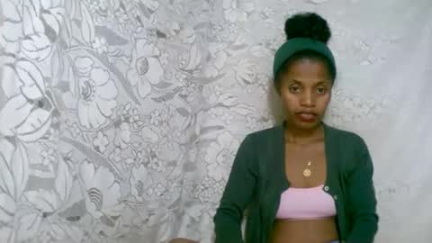 rosia online show from December 15, 2025, 11:03 am