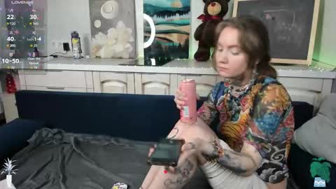 Rose  online show from March 25, 2026, 9:15 am