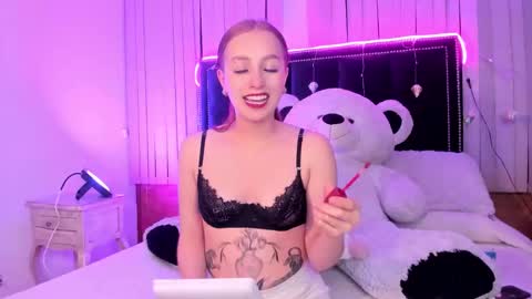 Rosita se online show from November 11, 2025, 4:45 am